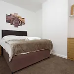 Apartment Park House *